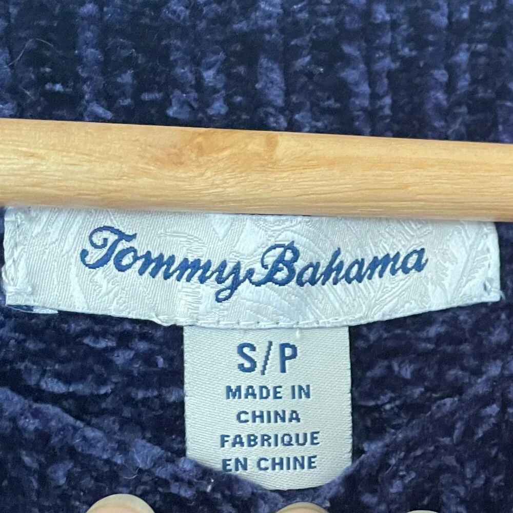 Fall Item: Tommy Bahama Women’s Chenille Sweater in Navy Blue, Size S - Picture 3 of 3